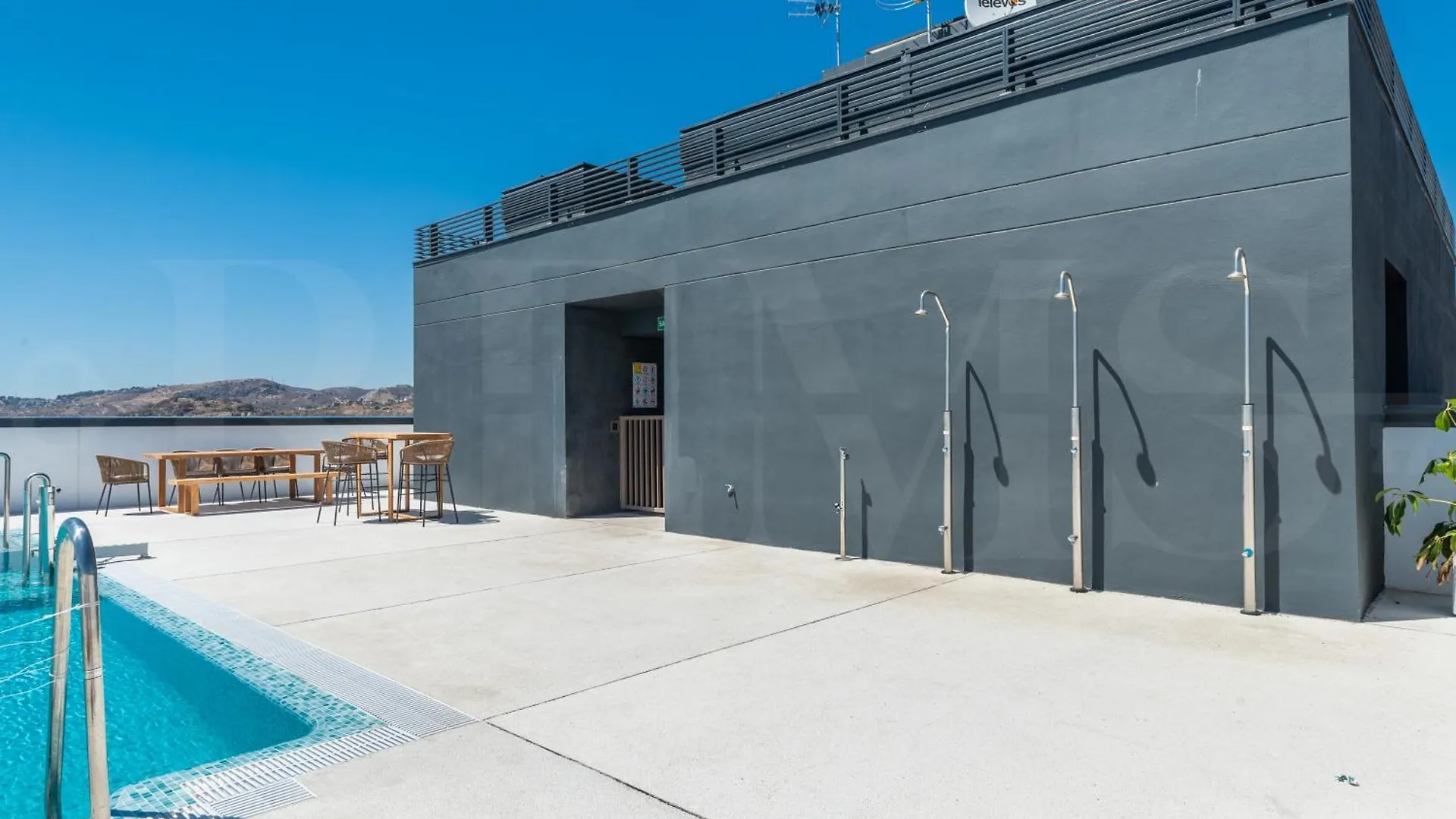 Appartamento Modern Sky-Rise Living With Pool And Parking Rems Málaga